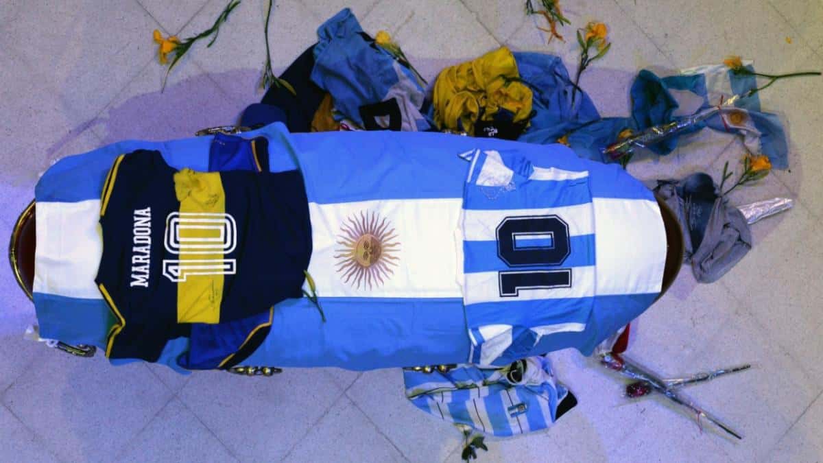 El juicio por la muerte de Diego Maradona seguirá con nuevas declaraciones de Leopoldo Luque y Nancy Forlini
