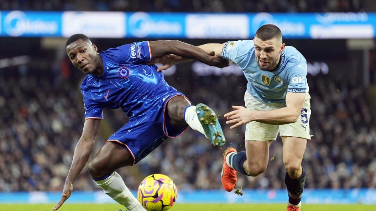Chelsea y Manchester City juegan la final de la FA Cup con Moisés Caicedo en la mira