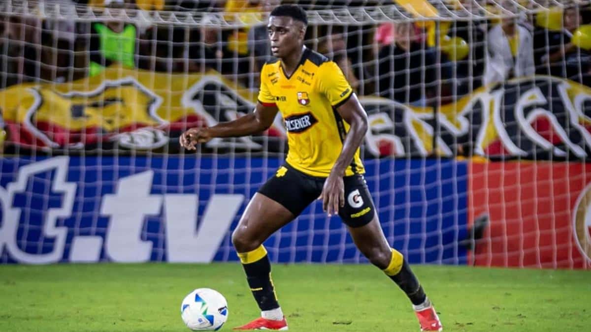 Caso Álex Rangel: Barcelona SC afirma que pagó, pero Técnico Universitario no confirma la notificación