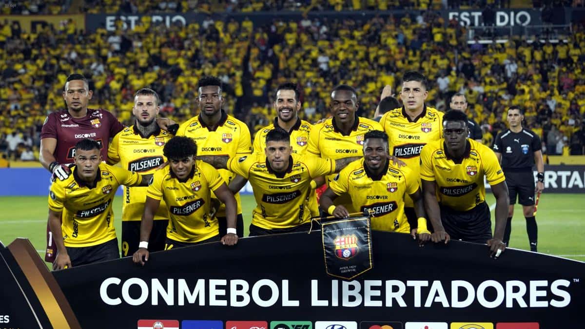 Barcelona SC visita a Boca Juniors en La Bombonera con el objetivo de salir del fondo del Grupo D