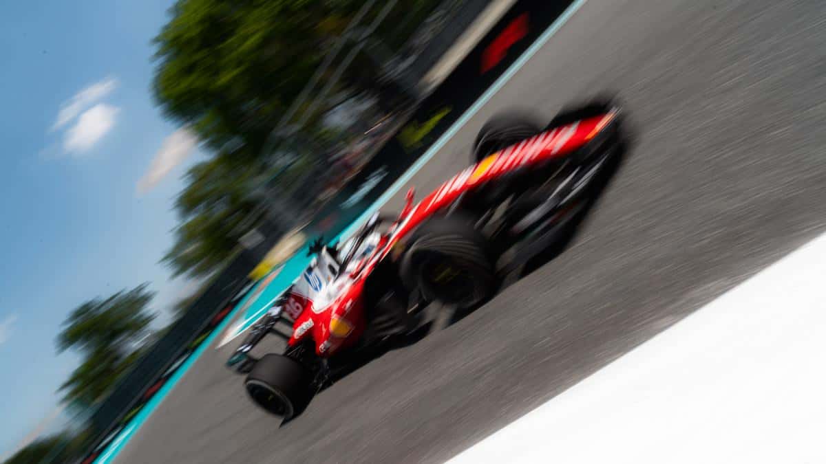 Leclerc encabeza la práctica libre de Miami y deja a Verstappen y Piastri detrás