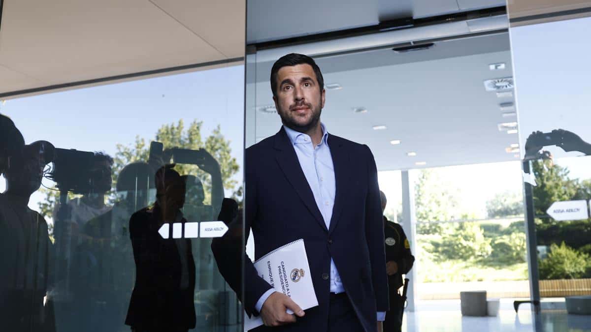 La Junta Electoral del Real Madrid valida la candidatura de Enrique Riquelme y fija unas elecciones frente a Florentino Pérez