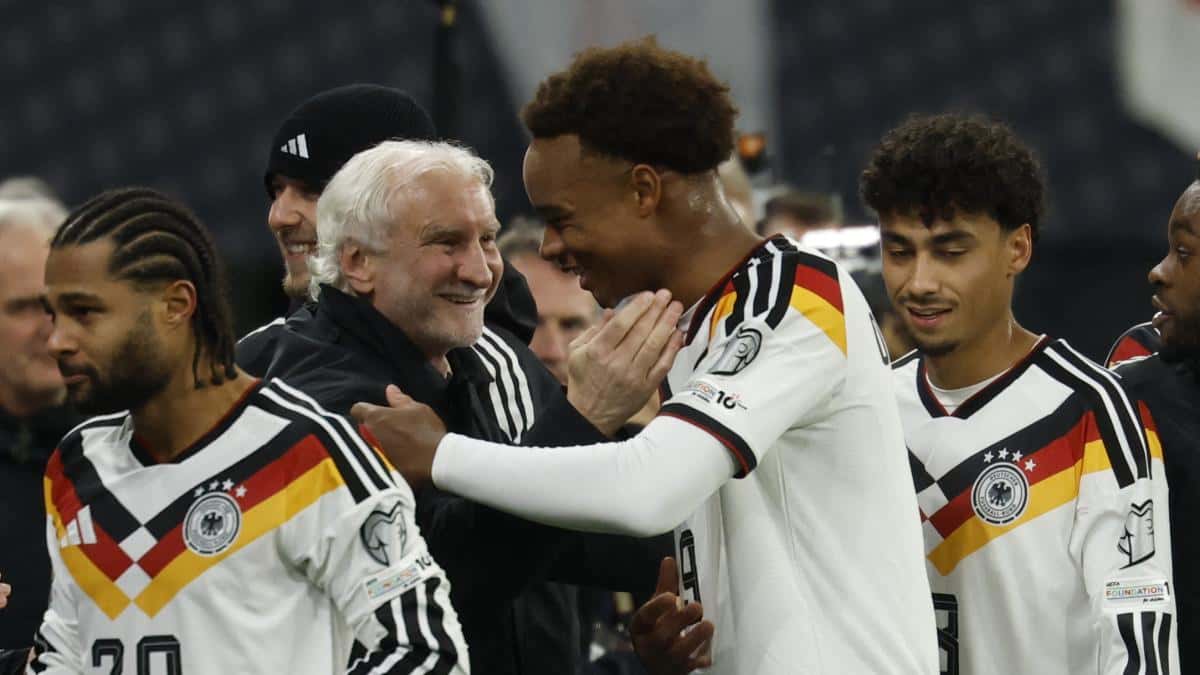 Rudi Völler pide a los jugadores de Alemania mantener separados deporte y política para el Mundial 2026