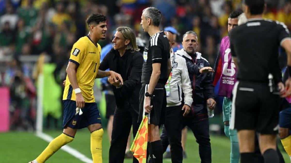 Santiago Giménez contó qué respondió cuando le preguntaron por Piero Hincapié en el Mundial 2026