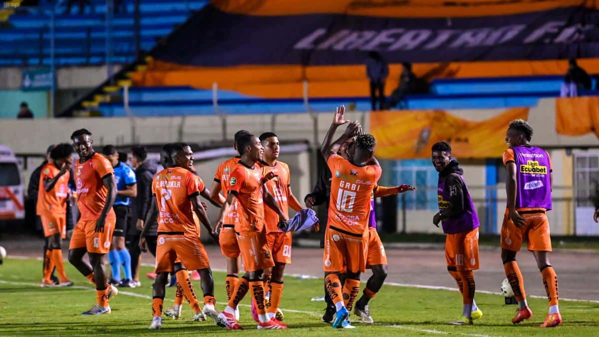 Libertad FC recibe a Universidad Católica en la Fecha 24 de la LigaPro