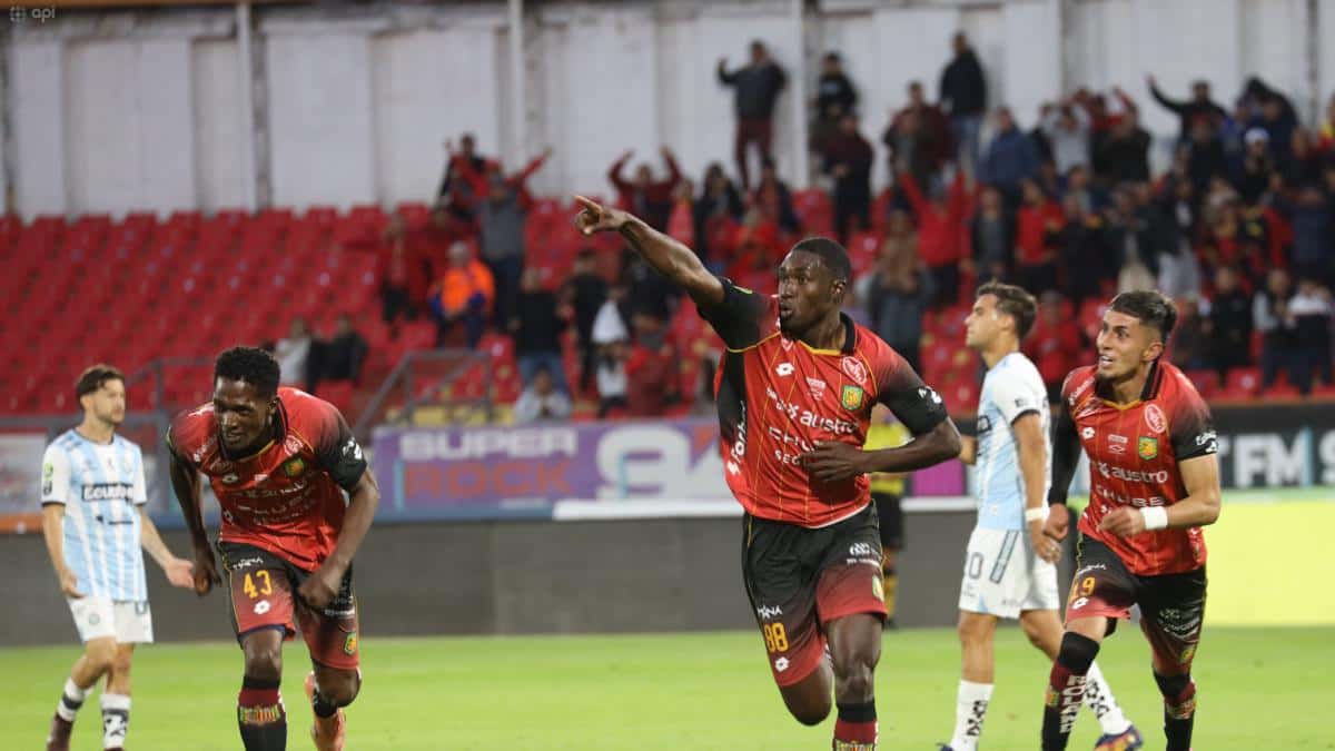 Cristhian Benalcázar marcó y dedicó su gol a un hermano desaparecido en el 1-0 de Deportivo Cuenca