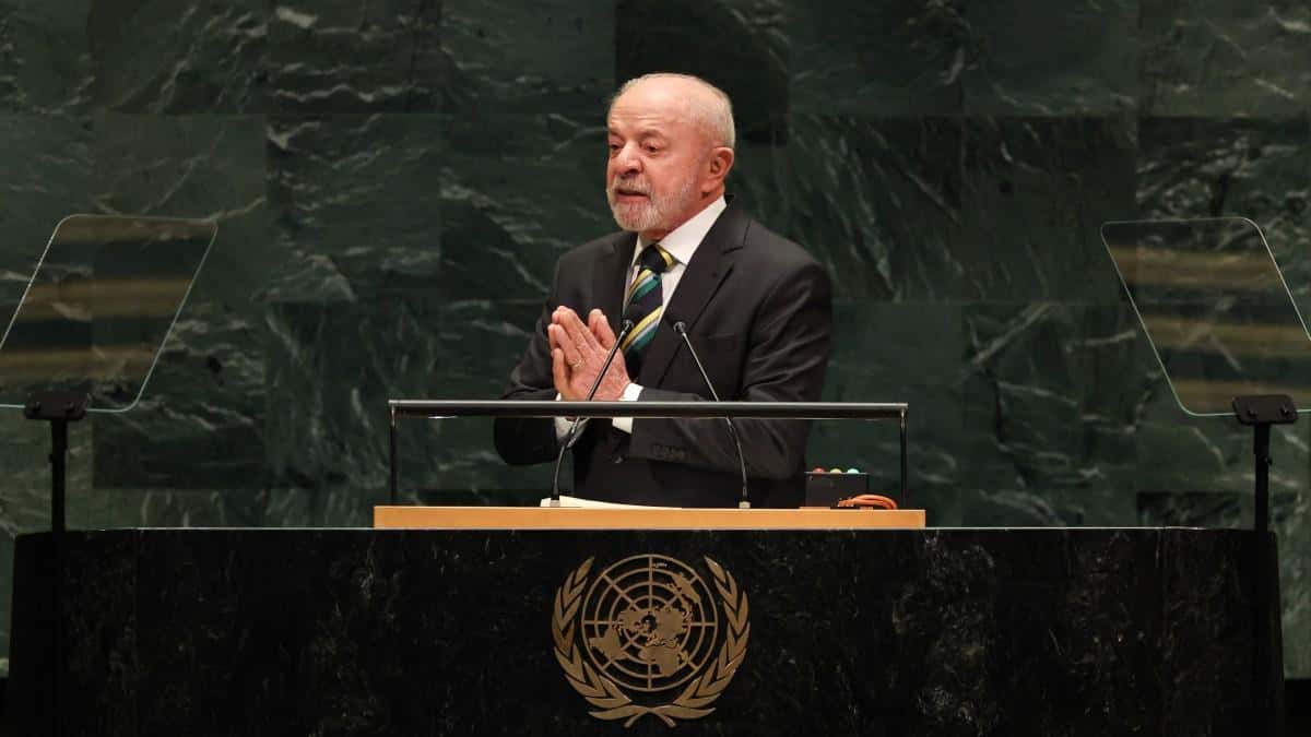 Lula da Silva ordena la prohibición de las casas de apuestas deportivas en Brasil, patrocinadoras del fútbol