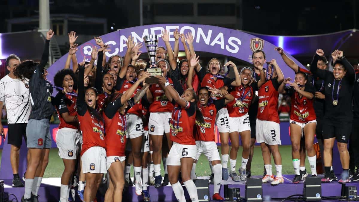 Caracas FC mantiene en duda su presencia en la Copa Libertadores Femenina 2026 por retrasos en visados