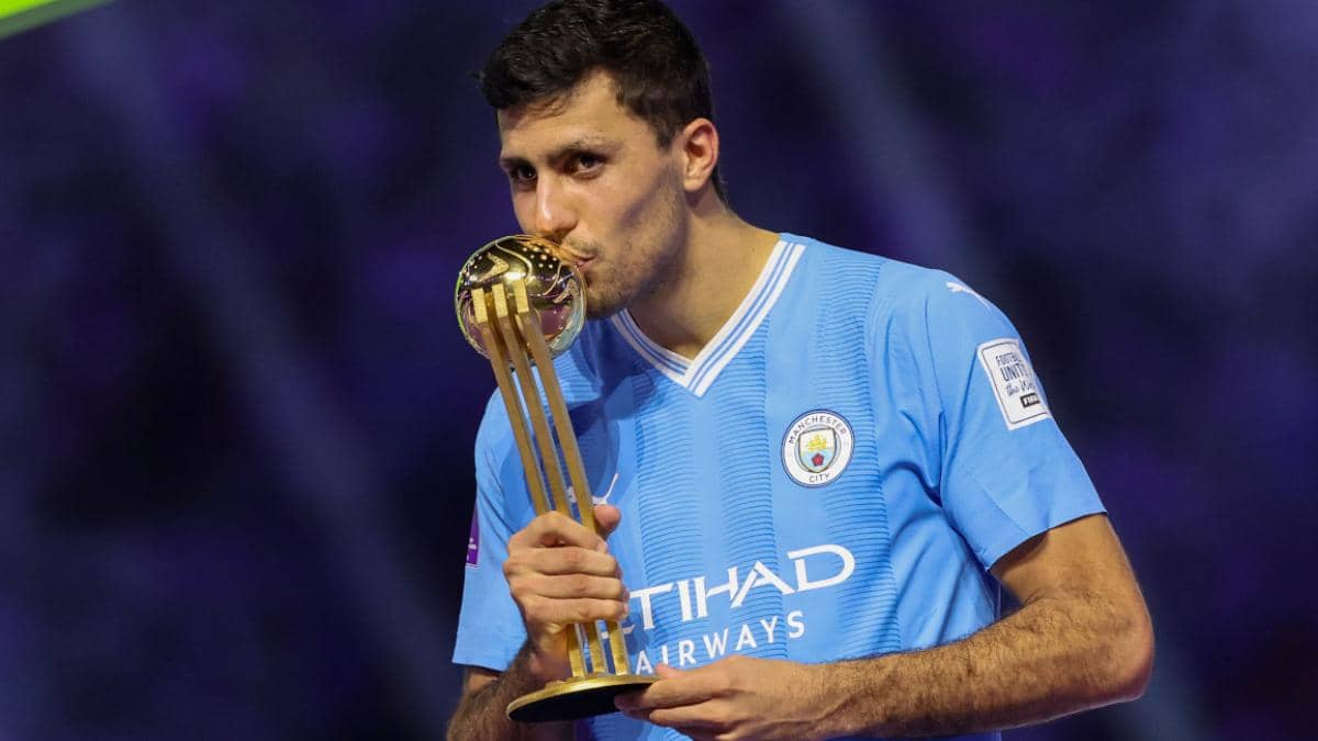 Manchester City rechaza una primera oferta del FC Barcelona por Rodri