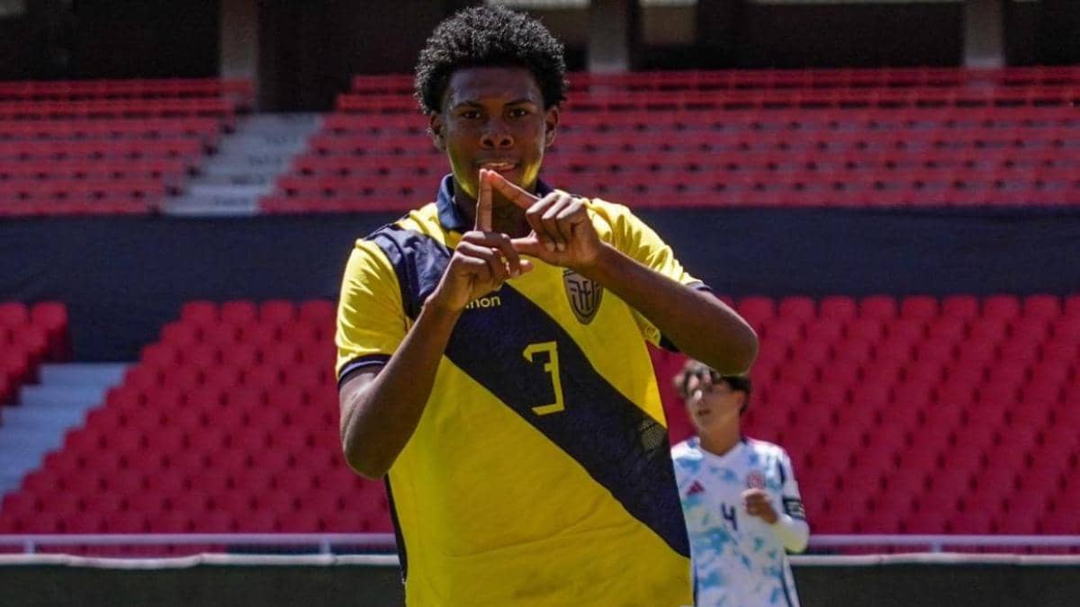 Deinner Ordóñez, central de Independiente del Valle y seleccionado de Ecuador, se incorporará al Chelsea en 2028