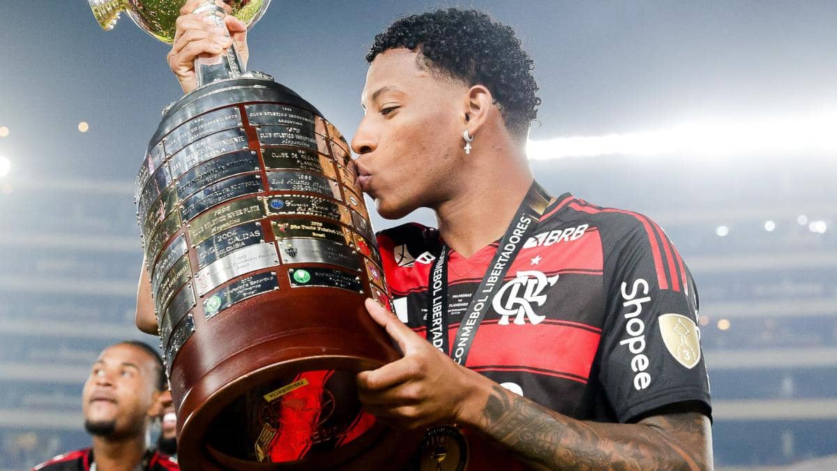 Gonzalo Plata cierra su etapa en Flamengo y se despide con un emotivo mensaje