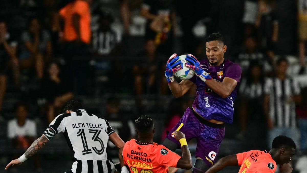 Barcelona SC certifica cinco amarillas y José David Contreras causará baja ante Aucas