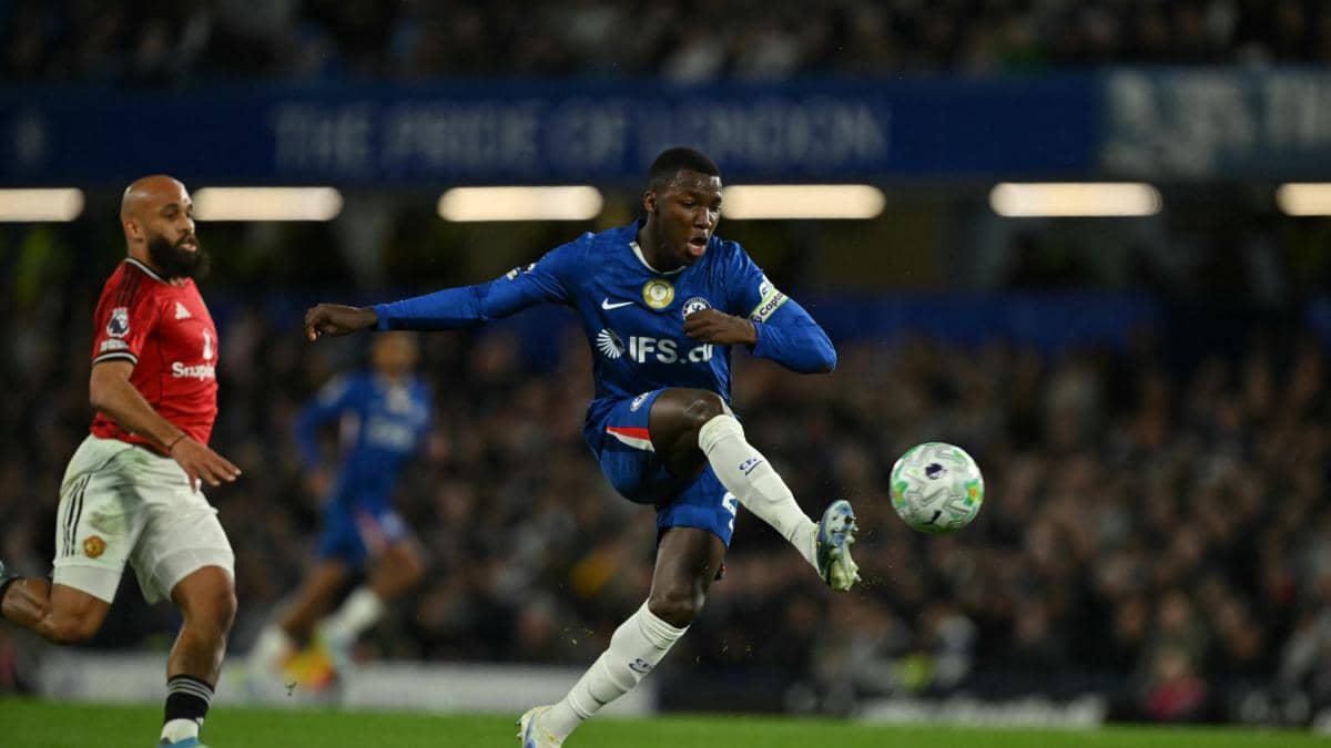 Moisés Caicedo reafirma su compromiso con el Chelsea FC rumbo a la Champions League