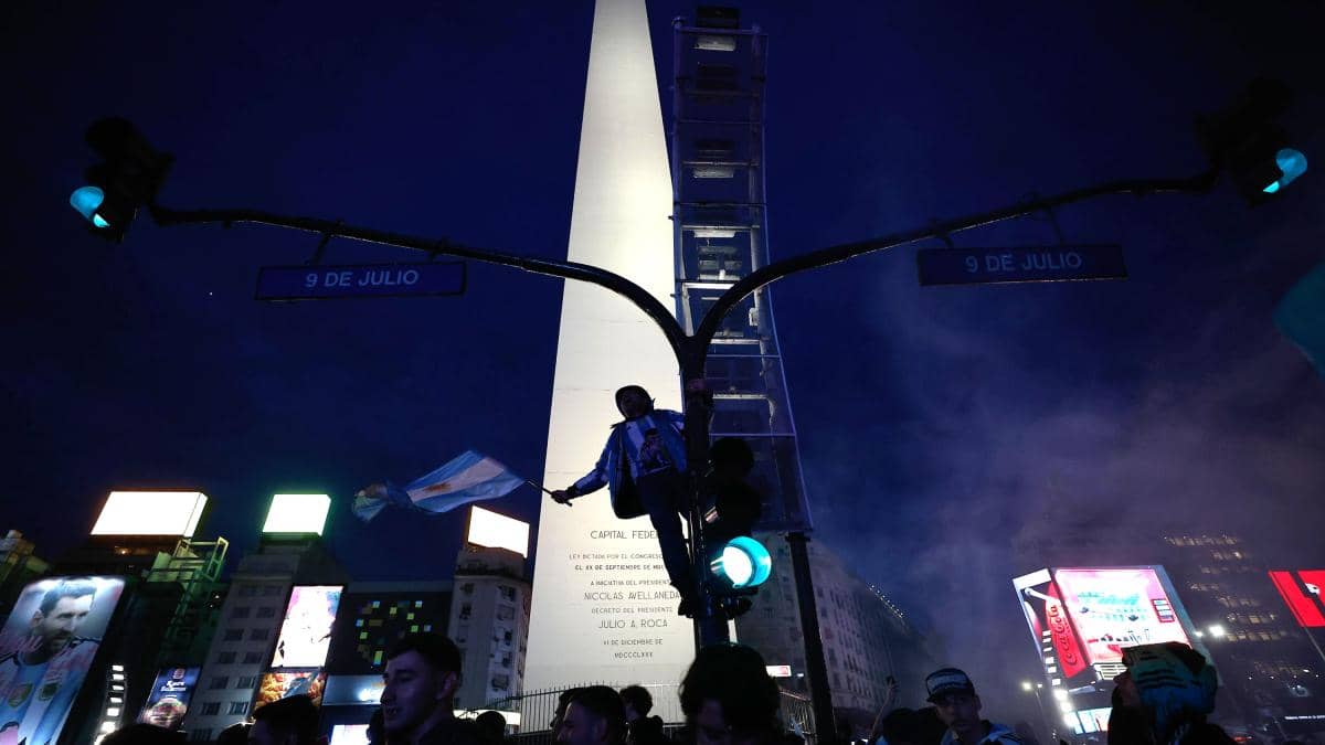 Argentina celebra el pase a la final ante Inglaterra: incidentes, heridos y detenidos durante los festejos