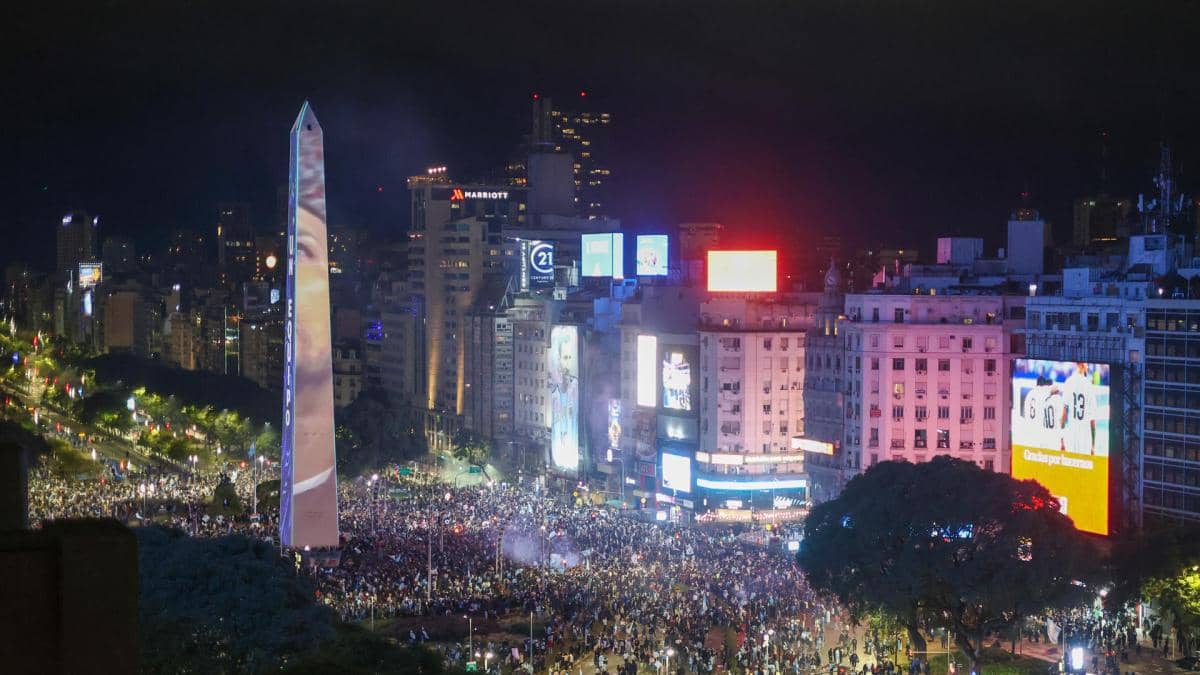 Celebración callejera en Buenos Aires por la selección argentina acaba con detenidos tras la final del Mundial