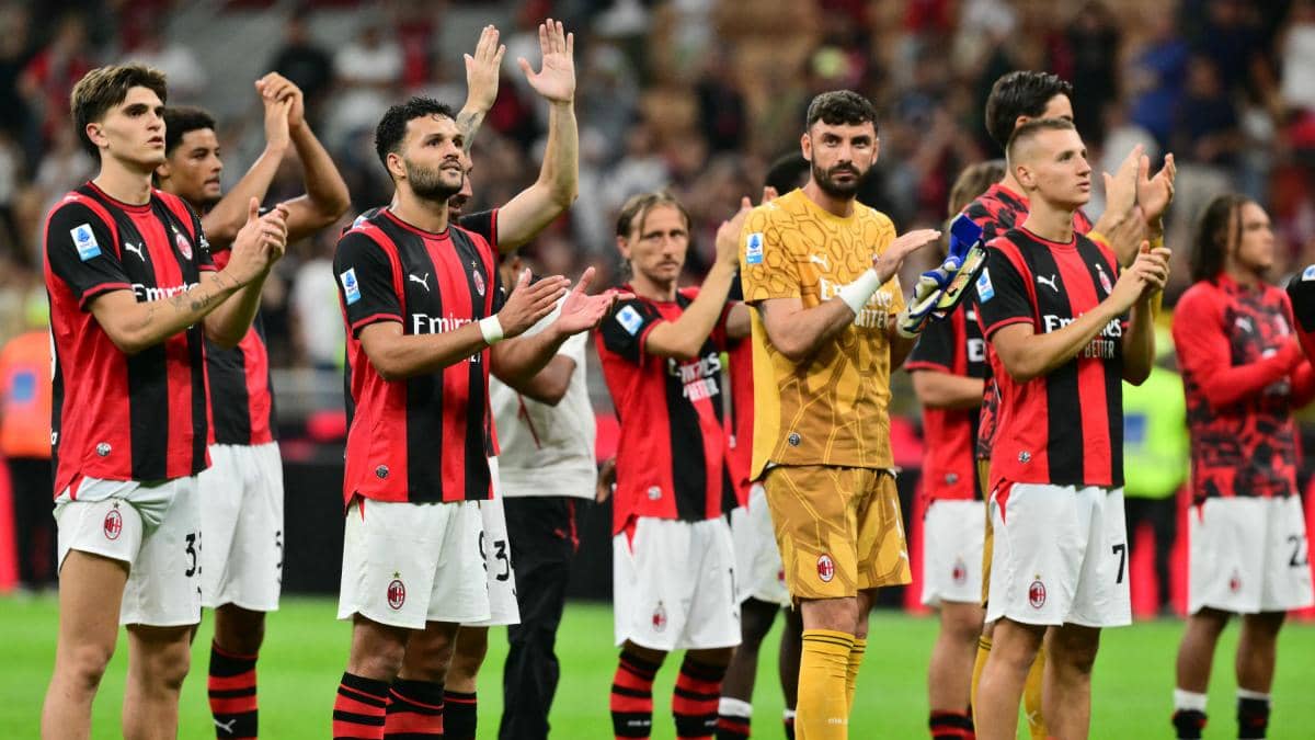 AC Milán vence 2-0 al Venezia con Modric como titular y Pervis Estupiñán en el banco