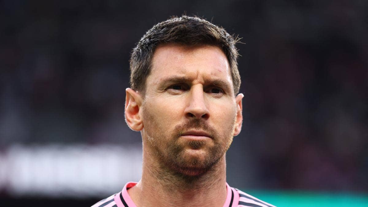 Messi negocia la compra del Eldense y el Ayuntamiento de Elda mantendría su respaldo
