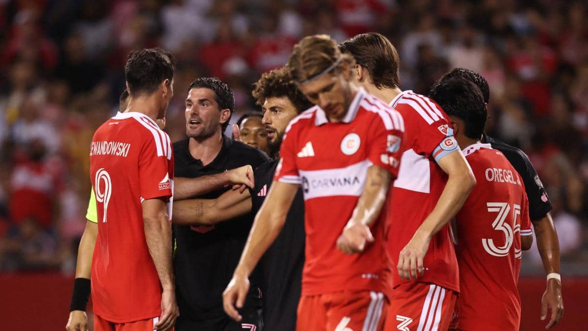 De Paul y Lewandowski protagonizaron un cruce polémico en el 1-1 del Inter Miami ante Chicago Fire