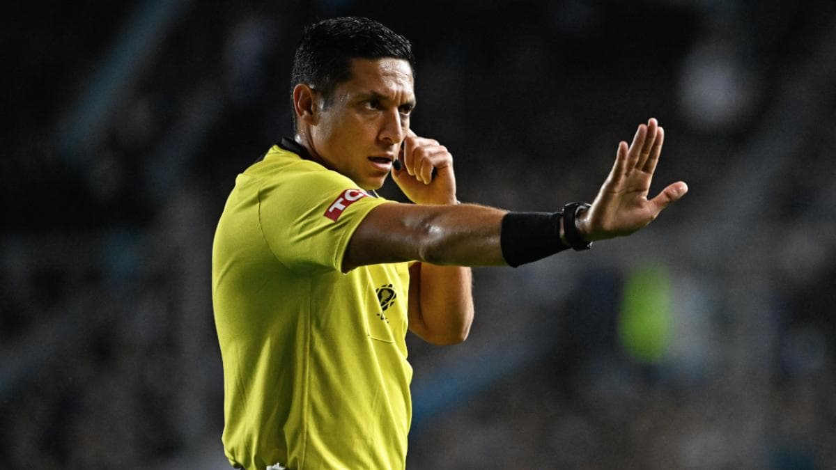 Conmebol confirmó árbitros para los cuartos de final de la Copa Libertadores: Liga de Quito vs. Palmeiras e Independiente del Valle vs. Flamengo