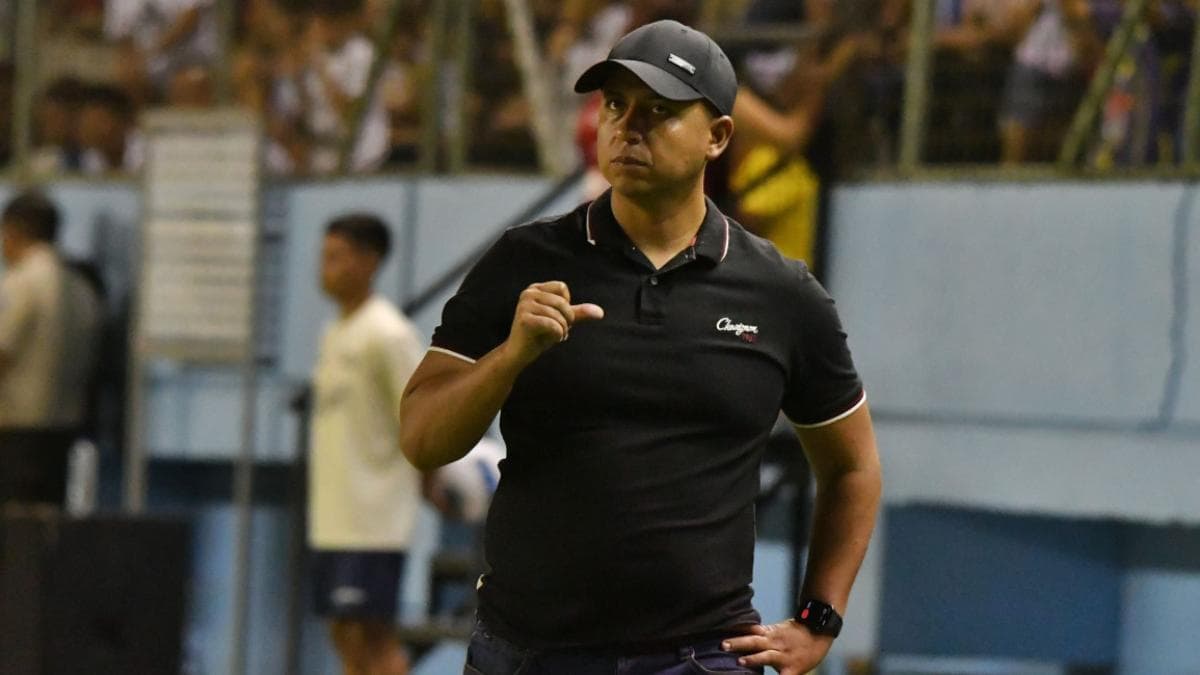 Juan Pablo Buch se desvincula de Libertad y asume como DT de Orense SC por lo que resta de la temporada