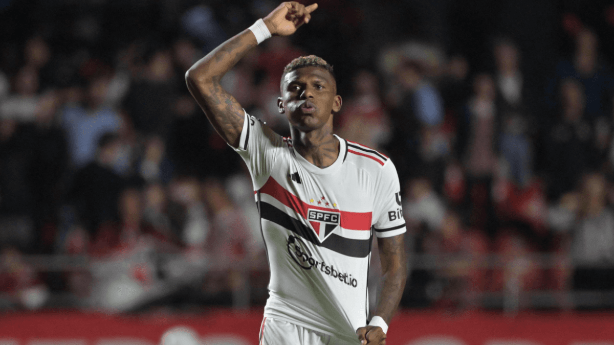 Robert Arboleda: multado tras su regreso al Sao Paulo y apartado del primer plantel