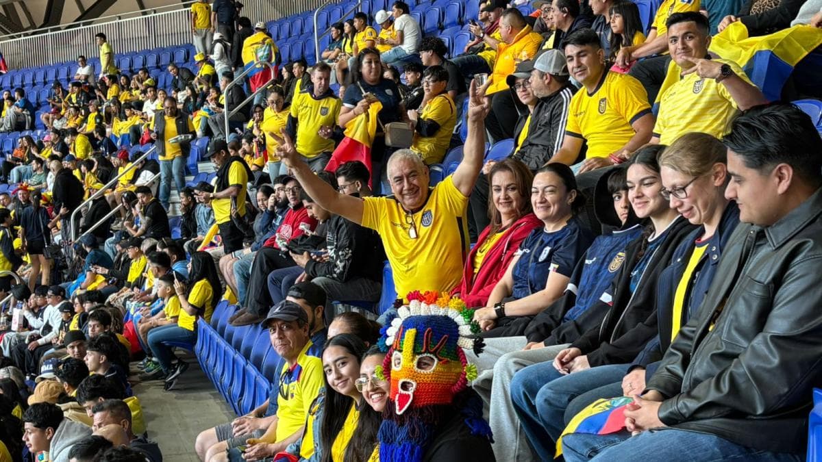 Ecuador y Arabia Saudita: la afición ecuatoriana transforma New Jersey en una fiesta tricolor