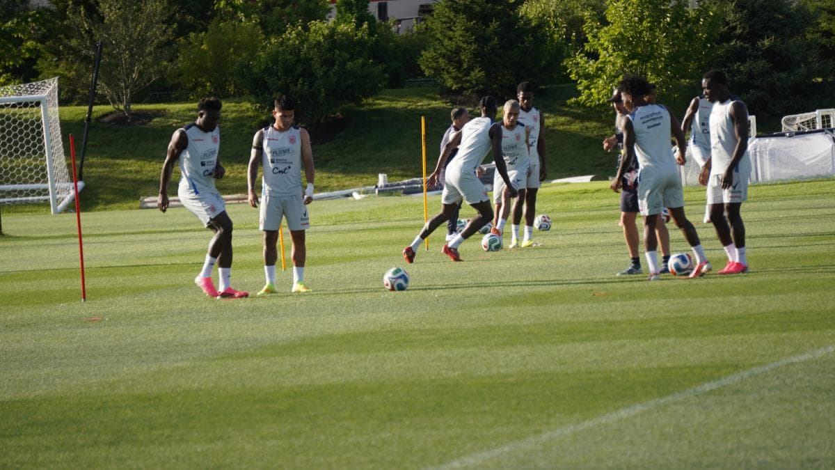 Ecuador retoma el trabajo en Columbus con la mira puesta en el duelo ante Curazao por el Mundial 2026